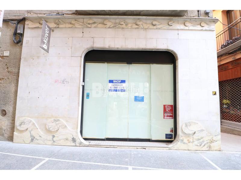 Foto 57fd25a2-bfc8-4d6c-96cf-77eb5cd8a5b1. Lloguer local comercial a argenters 13 a Centre Vic