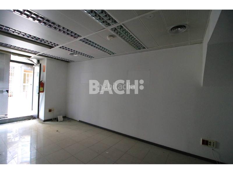 Foto 0e9c3843-721c-4a01-83c1-d5a8f66db33f. Local comercial a major 42 a Tona