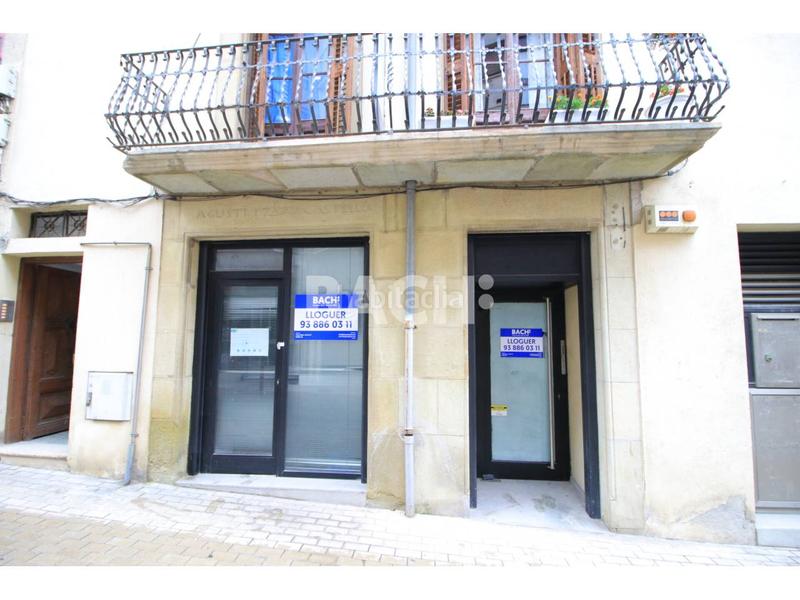 Foto f0aafff1-5859-45e9-ab48-4a11ec8ffe24. Local comercial a major 42 a Tona