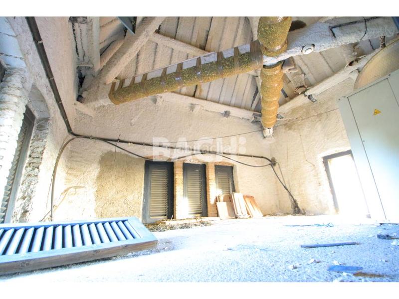 Foto 0581e891-522e-42ad-8bc9-9908b11f67a4. Édifice dans orient 6 dans Prats de Lluçanès