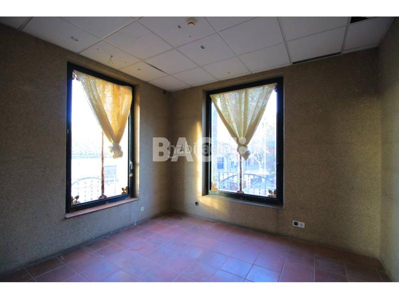 Foto 5503d139-f599-4197-8b7e-54d53aea2e79. Édifice dans orient 6 dans Prats de Lluçanès