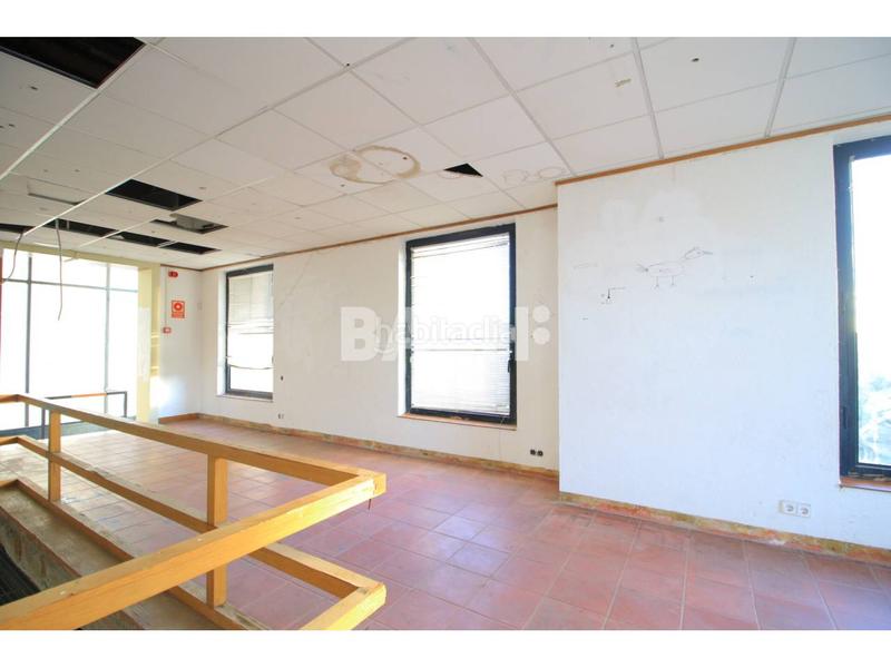 Foto 57e559fc-1cea-49a8-8266-b366cc176768. Édifice dans orient 6 dans Prats de Lluçanès