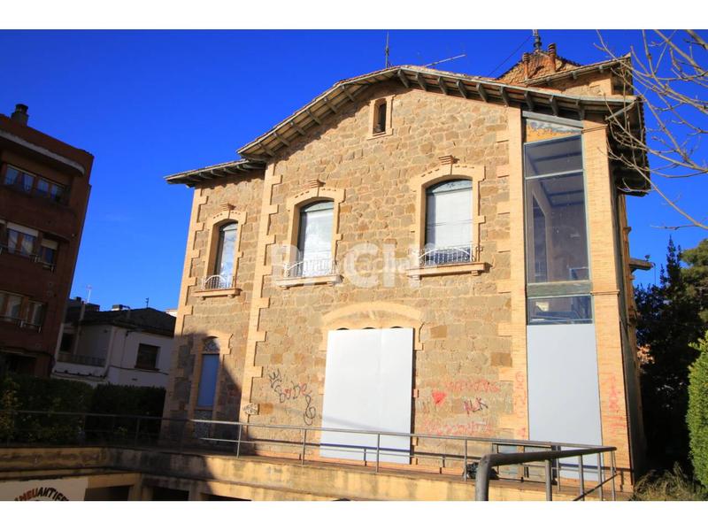 Foto adc62efb-941f-448e-9496-85697b643159. Édifice dans orient 6 dans Prats de Lluçanès