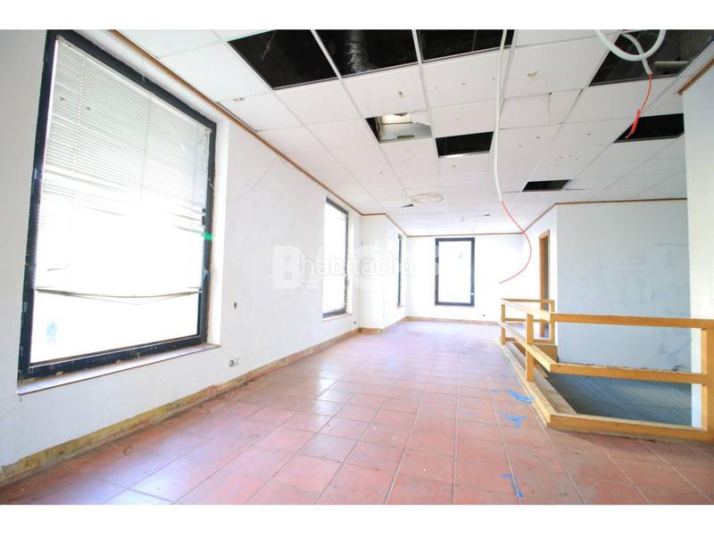 Foto e84e9cf3-adee-466f-8f05-09b65996cf1d. Édifice dans orient 6 dans Prats de Lluçanès