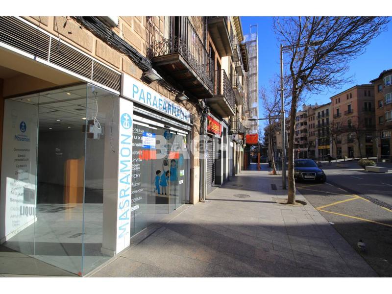 Foto 167ad4bf-bb68-4355-bc3c-6969f0038ade. Lloguer local comercial a passeig 31 a Centre Vic