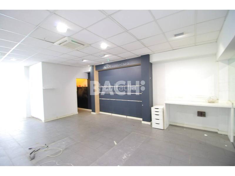 Foto 9b0aaa2e-5fd0-497e-98ba-d88734257630. Lloguer local comercial a passeig 31 a Centre Vic