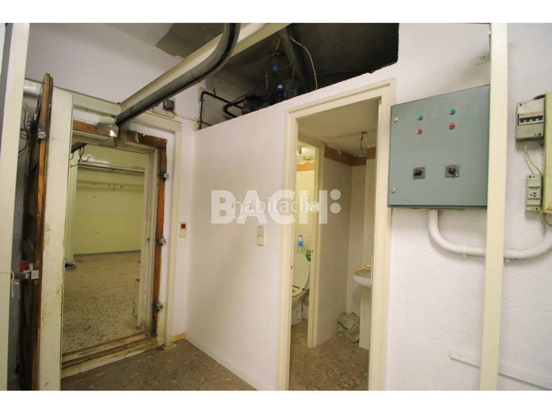 Foto 2ee78981-0e0b-4858-b9e1-22b03167df8d. Alquiler local comercial tu negocio en el mejor escaparate en Vic