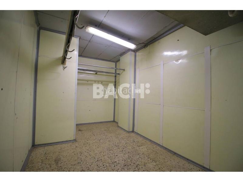 Foto 750fde1d-dcbb-4c33-bb6e-82d54a69a94d. Lloguer local comercial a Centre Vic