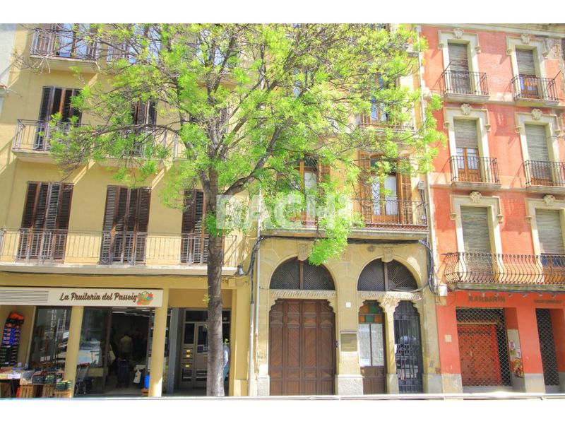 Foto de38ab43-db90-4fbc-9350-f116c3f0e32a. Casa a Centre Vic