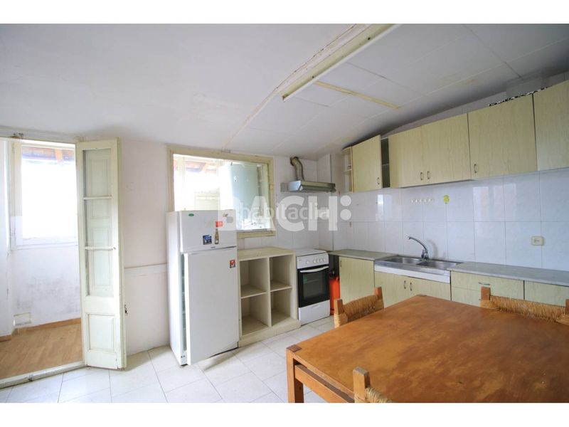 Foto fe2c25e1-f233-4ee8-b687-cf54f6653b70. Casa a Centre Vic