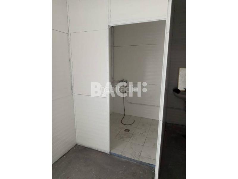 Foto f553c706-b201-440c-aca1-8d686560aa1f. Miete geschäftsraum in Estadi-Santa Anna Vic