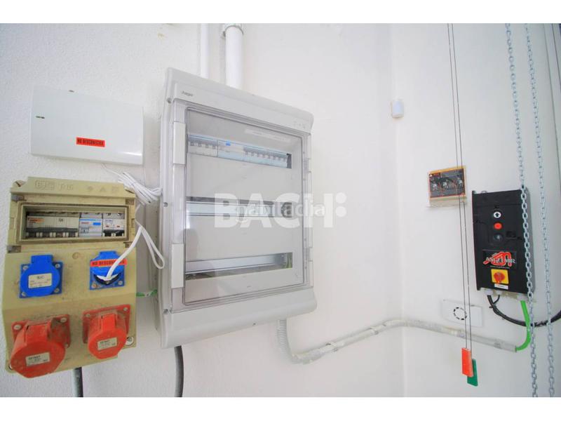 Foto 31897e60-02f4-4bab-be76-d91f67628d46. Alquiler nave industrial espacio industrial diáfano con acceso dual y gran potencial en Vic