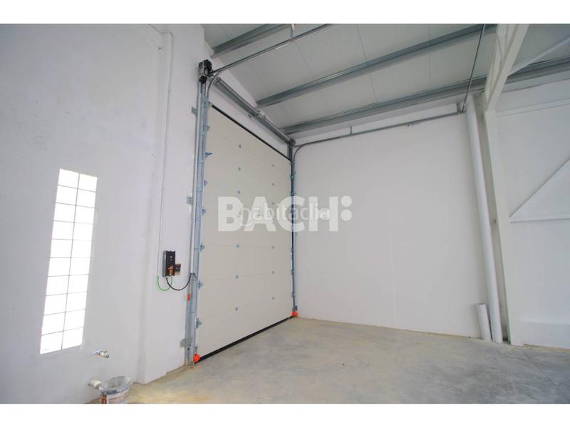 Foto 9bc8b542-f2fa-4803-9f54-93aa1eb2260d. Lloguer nau industrial a Nord Vic