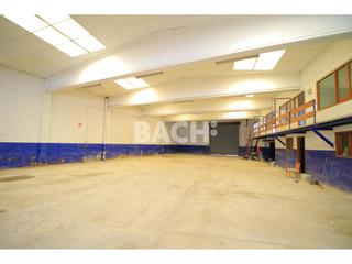 Rent Industrial building  Narcís monturiol. Espacio industrial con potencial en gurb amplía, transforma, com