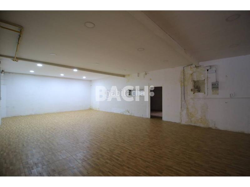 Foto 4e52af85-1145-46e2-bc75-c8de2bc2f8eb. Local commercial dans Caputxins-Ambulatori Vic