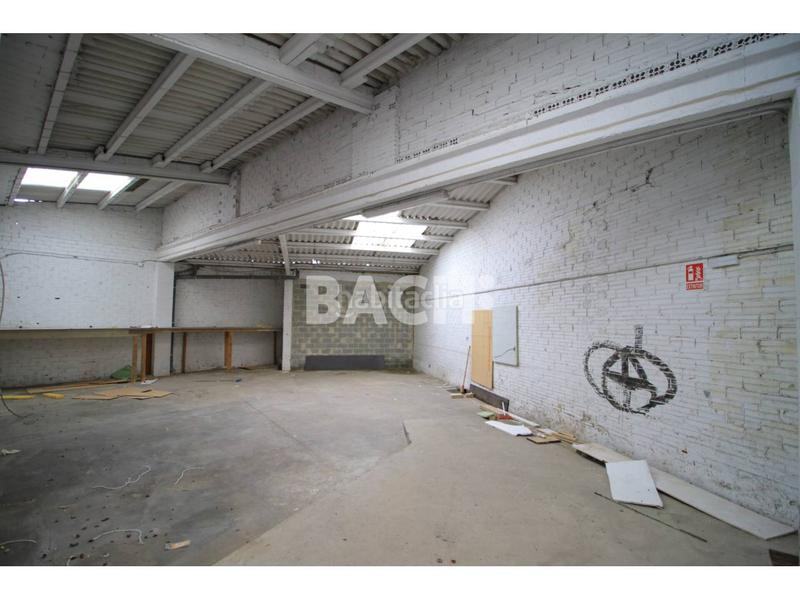 Foto fabcbe10-9d16-44aa-a6de-67e32ab3561c. Local commercial dans Caputxins-Ambulatori Vic