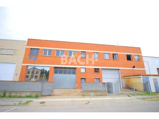 Lloguer Nau industrial  Molí del llobet. Espacio industrial versátil en alquiler en vic  2.000 m preparad