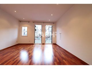 Miete Etagenwohnung  Rambla passeig. Con terraza, muy c�ntrico