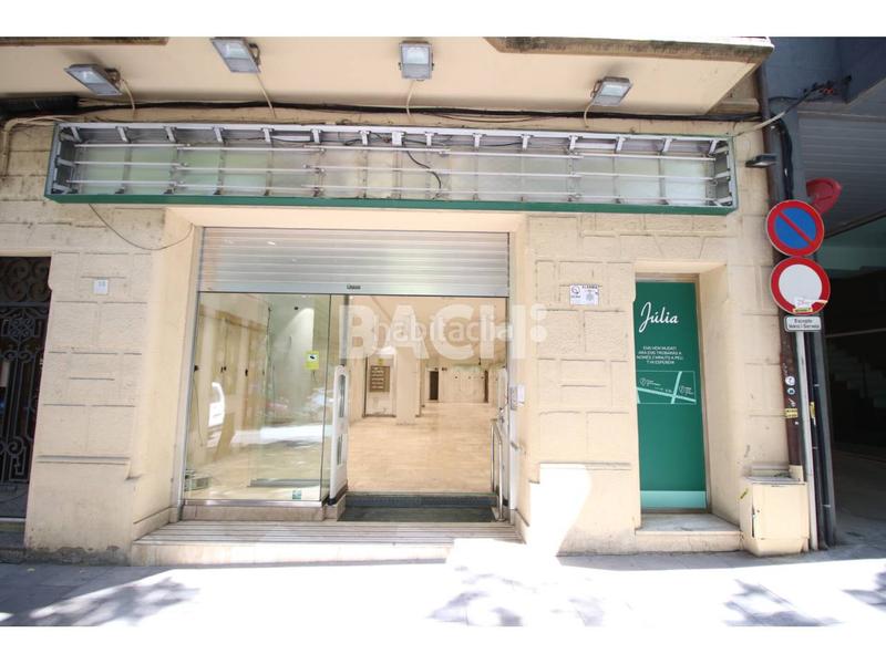 Foto 18aa9fa4-2ccc-410a-b765-345584ce2ea6. Lloguer local comercial a jacint verdaguer 18 a Centre Vic