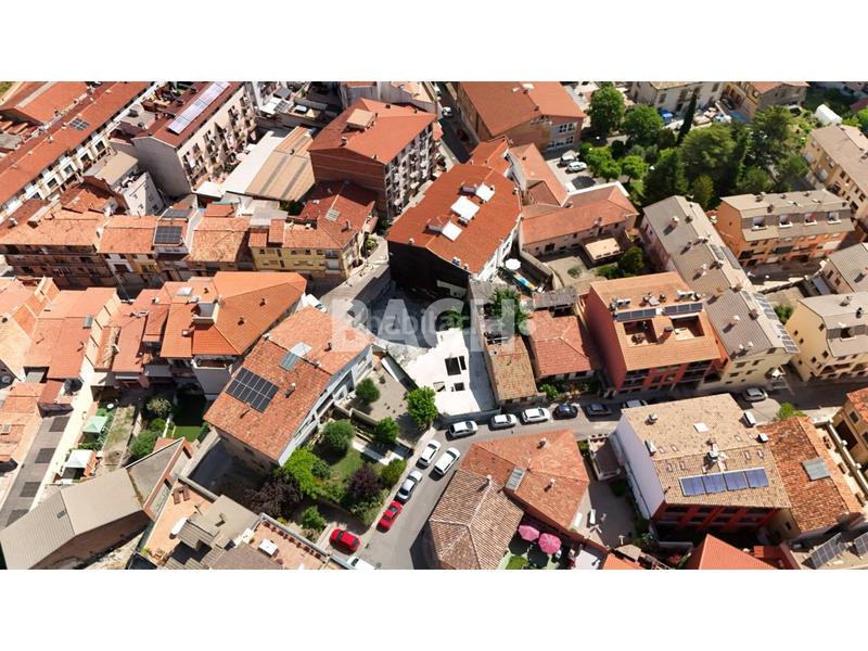 Foto 12150fca-177a-47c4-9b08-99e0323f5cac. Residential plot in escorial 18 in Caputxins-Ambulatori Vic