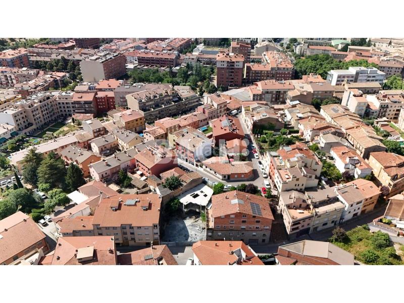 Foto 3fcceedd-26be-494c-8c97-473cb1f89ded. Residential plot in escorial 18 in Caputxins-Ambulatori Vic