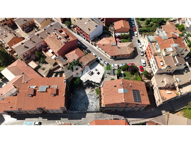 Foto 6aea538e-0c51-47c4-ac5a-dbbdd1be2b04. Residential plot in escorial 18 in Caputxins-Ambulatori Vic