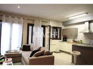 Etagenwohnung  Misericrdia. Un rincn con encanto en el corazn de vic  ideal para inversore