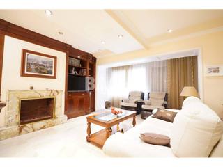 Appartement  Pare huix. Un refugio de luz y confort en el corazón de vic