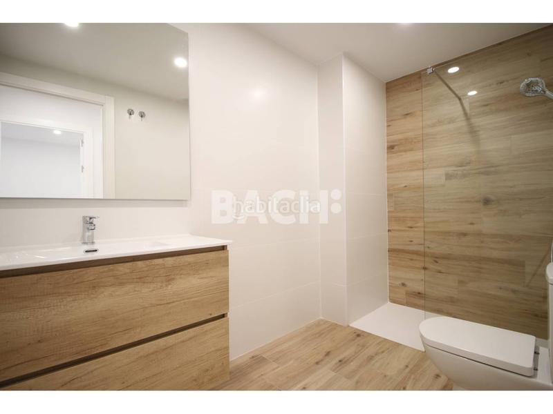 Foto 4786aae0-6fb4-486b-957d-8593daeeae73. Rent flat with heating in Centre Vic