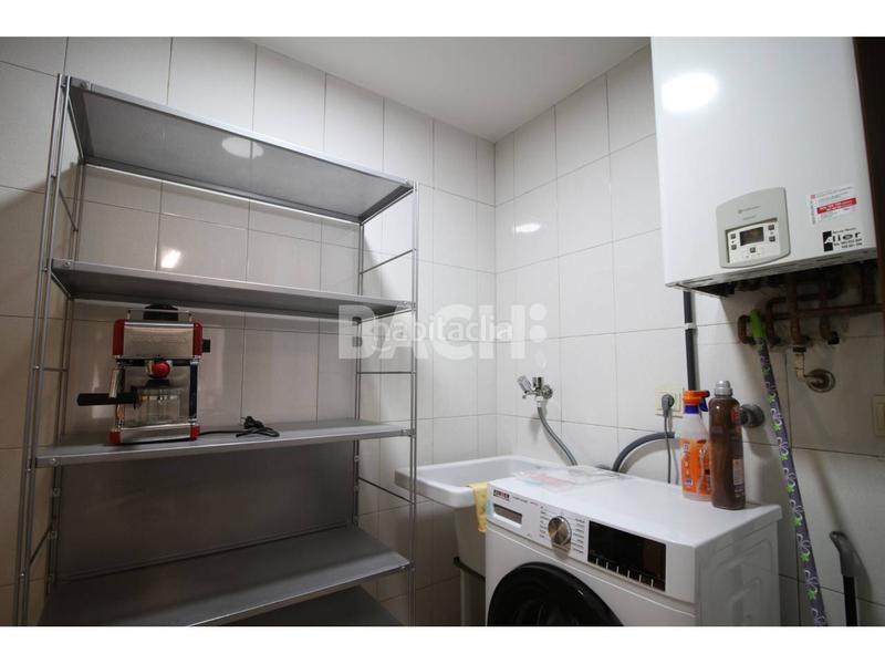Foto 06e10459-2aff-4110-a8c2-a7e5d1d5e1b0. Piso oportunidad para estudiantes o familias en Nord Vic