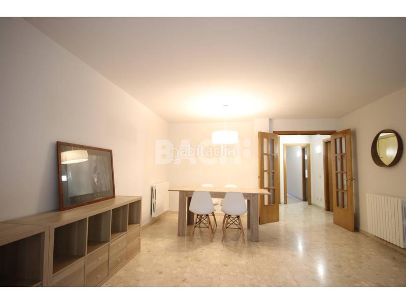 Foto b6bd34a1-ff24-47bd-962a-f56e0f1b105a. Piso oportunidad para estudiantes o familias en Nord Vic