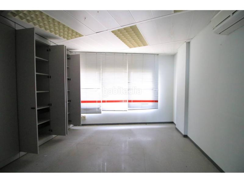 Foto a9c6b774-be17-4722-aa38-d79cb3671e19. Local commercial dans països catalans 78 dans Estadi-Santa Anna Vic