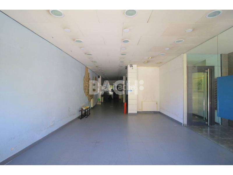 Foto 0095beea-d72c-463d-8adb-da8135763b56. Rent business premise in Centre Vic