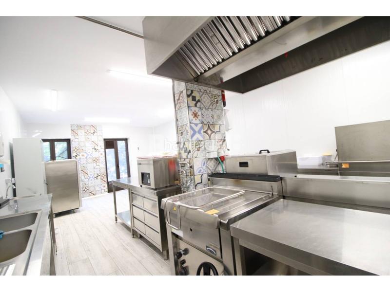 Foto 2f53a2cf-21ac-4ecd-b049-7d4b5a05d7b2. Lloguer local comercial a cardona 7 a Centre Vic