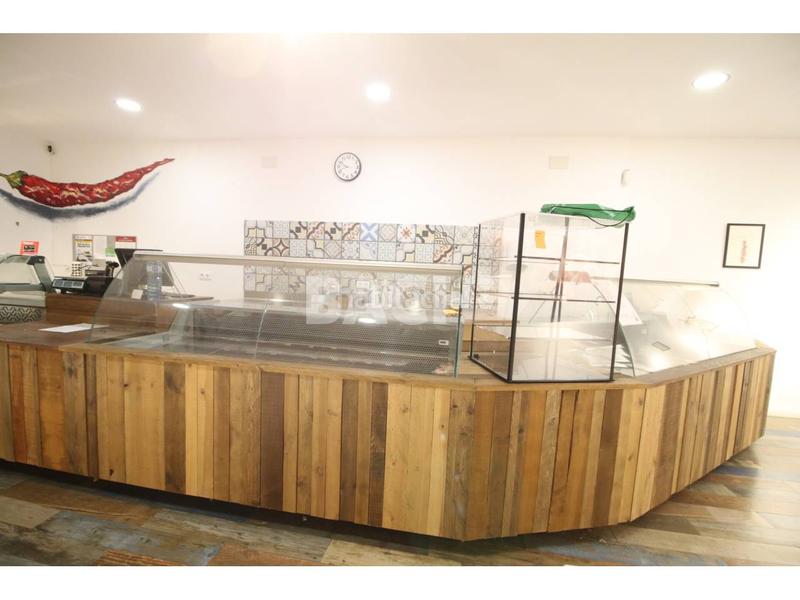 Foto 100706c7-fb1d-4e29-b379-a1081235d7fa. Rent business premise in cardona 7 in Centre Vic