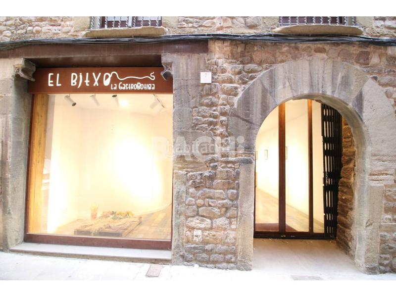 Foto 1acad8ed-549a-493c-85c5-23dd91ab3823. Rent business premise in cardona 7 in Centre Vic