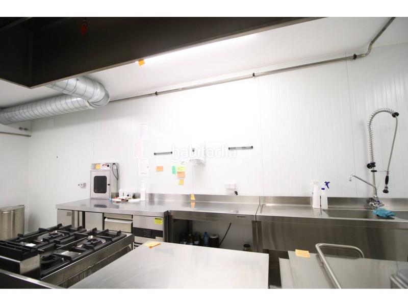 Foto 74fc4197-acac-49df-b68a-a243d503e552. Rent business premise in cardona 7 in Centre Vic