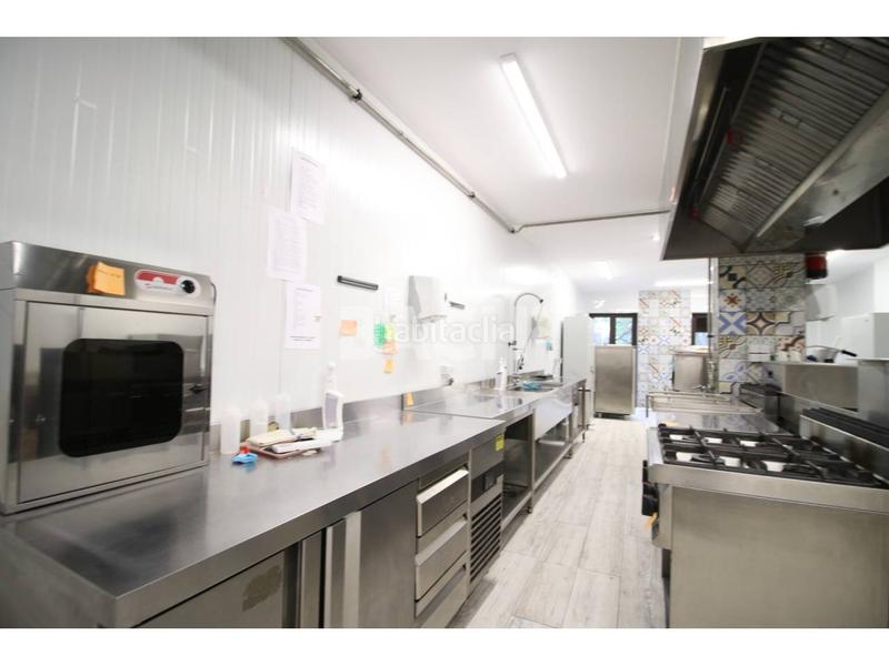 Foto 9baf0f96-7eba-46d5-b573-2c663c3674b1. Rent business premise in cardona 7 in Centre Vic