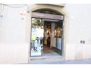 Location Local commercial à Rambla del carme 12. Local comercial situado en 1a linea!