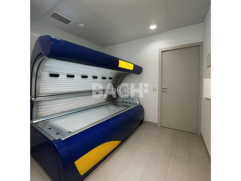 Foto bd6a6329-ae81-4cda-b843-f9534e5b4c63. Affitto locale commerciale in Nord Vic