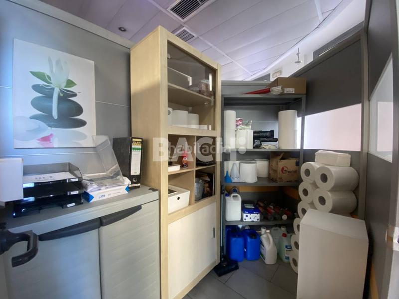 Foto 0052c52a-90aa-407e-853f-aad798ef7443. Miete geschäftsraum in Nord Vic