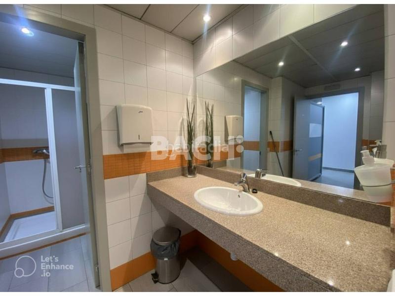 Foto 5bd14794-4a11-4070-bb53-35b20be3d0bf. Miete geschäftsraum in Nord Vic