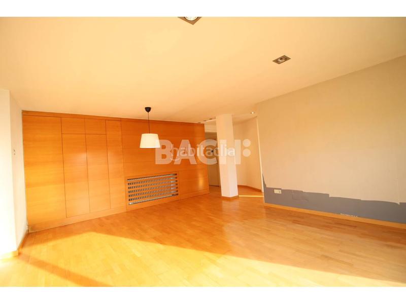 Foto 0f5c9e96-dc46-485d-aa17-550581b98cf2. Attico in bisbe morgades 14 in Centre Vic