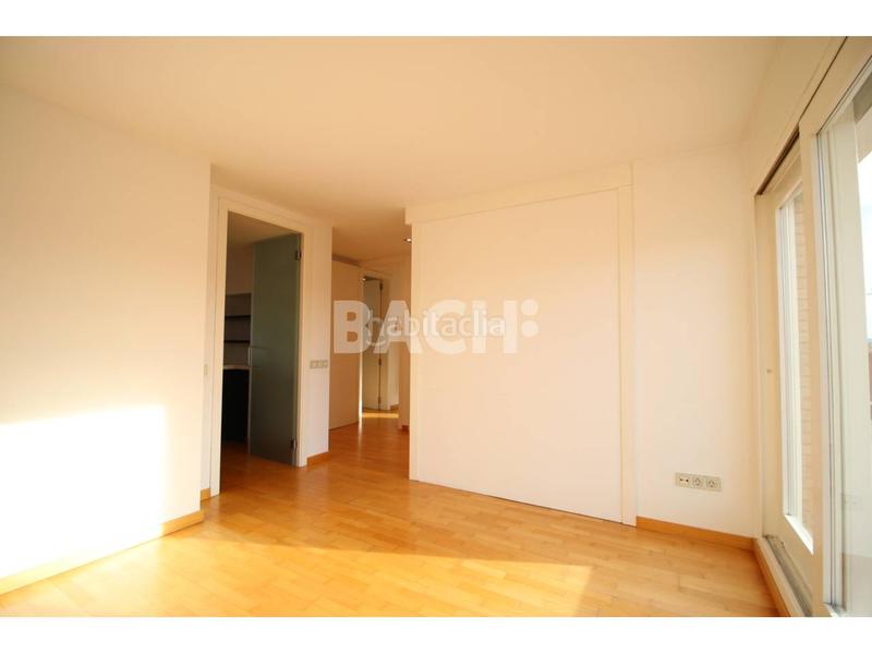 Foto 26501878-de82-4920-8b5e-70a5713dd43c. Attico in bisbe morgades 14 in Centre Vic