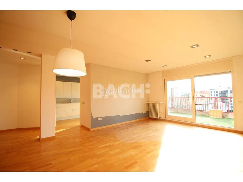 Foto 3358bbcb-c379-41ae-a178-0ce74de3d9dd. Attico in bisbe morgades 14 in Centre Vic