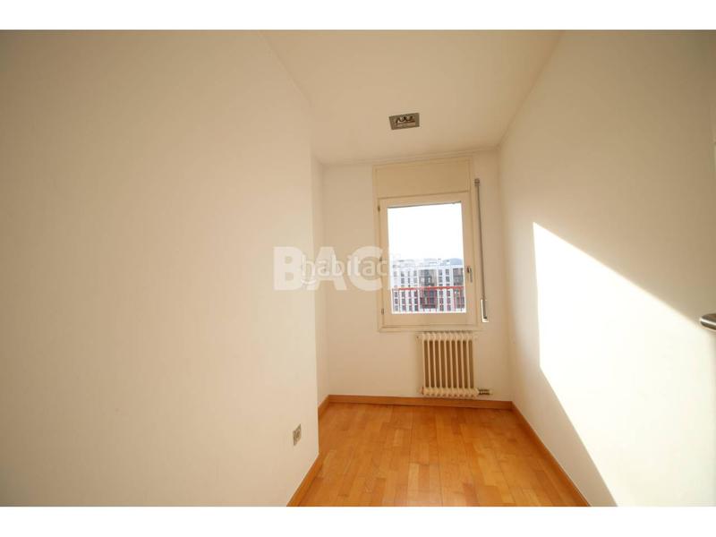 Foto 3aa2e073-5ede-4cd7-9041-3d8cbe69fa4a. Attico in bisbe morgades 14 in Centre Vic