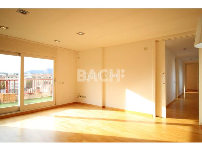 Foto b16304b4-62c4-4304-8dee-394cd79157c8. Attico in bisbe morgades 14 in Centre Vic