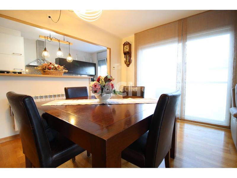 Foto 3f84abdc-b1f0-46ca-ad9f-e826dc7dc250. Flat in fontordera 30 in Tona