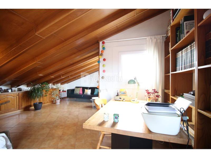 Foto 2e7b94f4-0995-441d-9d20-9404a9a85d0e. Pis a lluís vila abadal 3 a Centre Vic