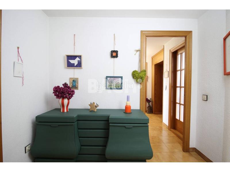 Foto 766632c9-fc81-46e1-8876-be58050b2916. Pis a lluís vila abadal 3 a Centre Vic